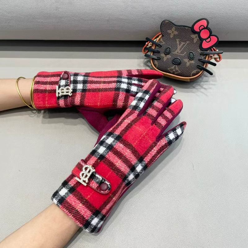 Burberry gloves 84 (18)