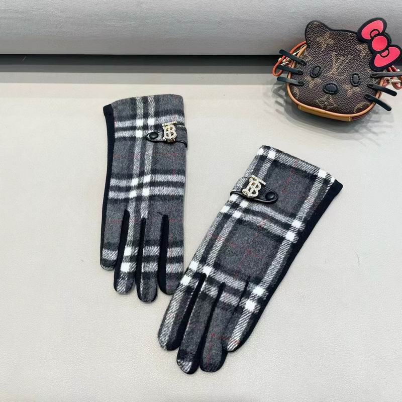 Burberry gloves 84 (19)