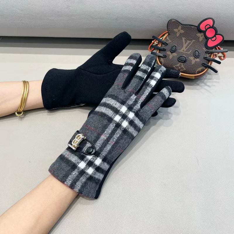 Burberry gloves 84 (22)