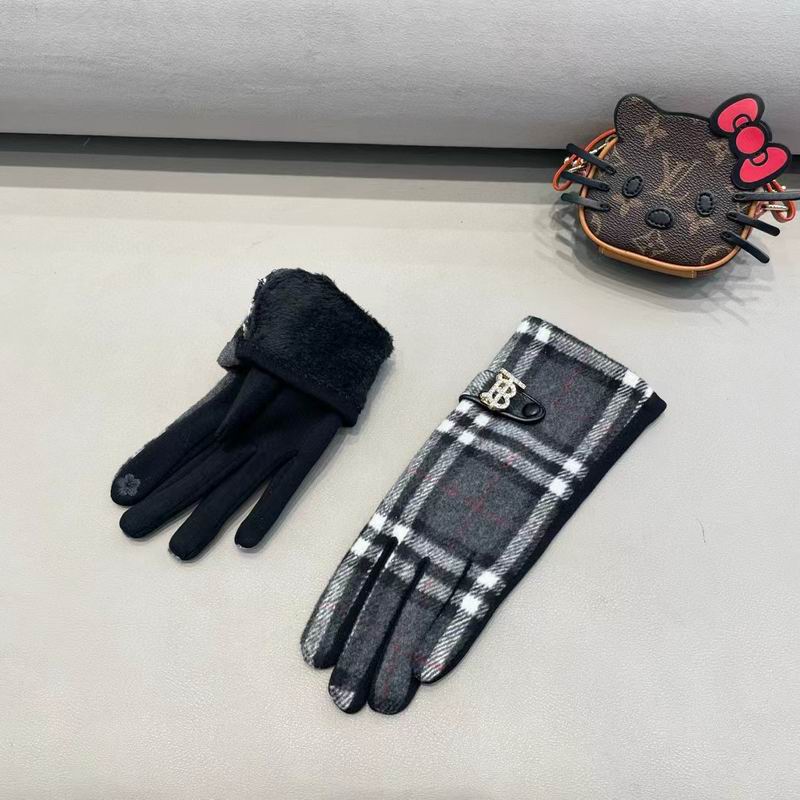 Burberry gloves 84 (26)