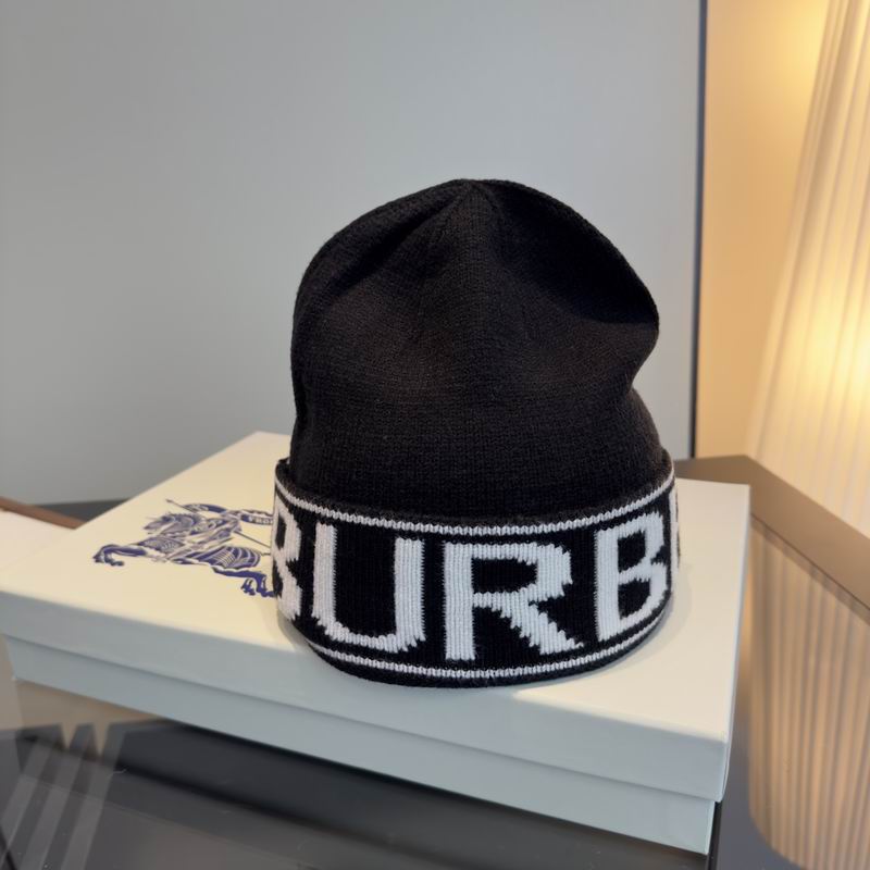 Burberry hat (941)