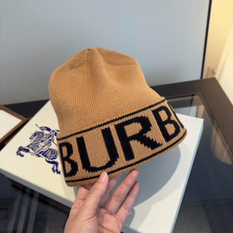 Burberry hat (952)