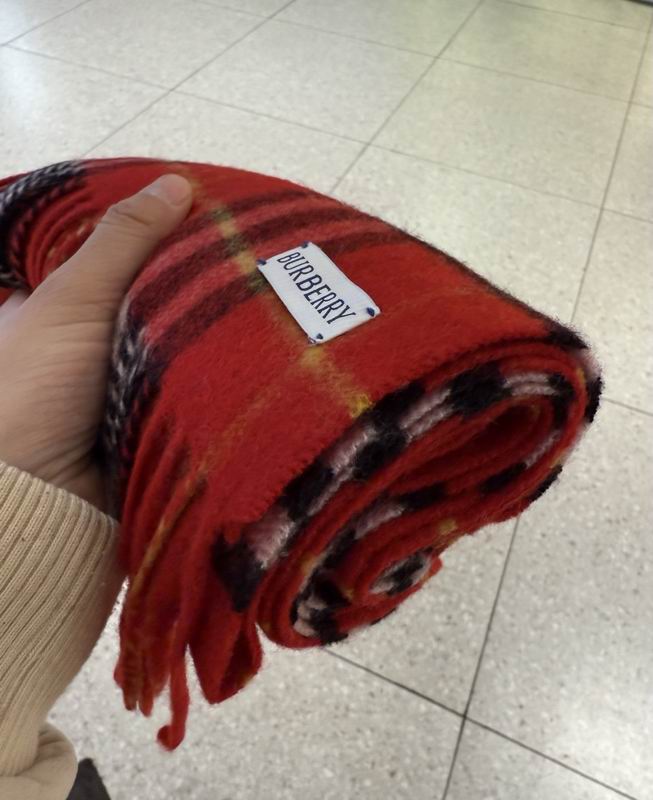 Burberry scarf 36X210cm 100%羊绒 E07 (6)