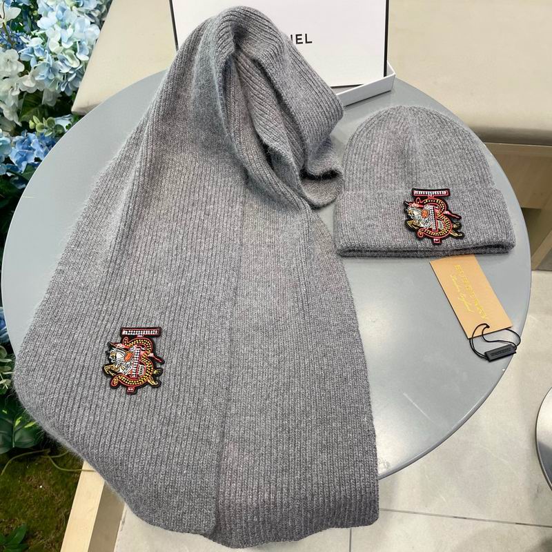 Burberry scarf hat (1)