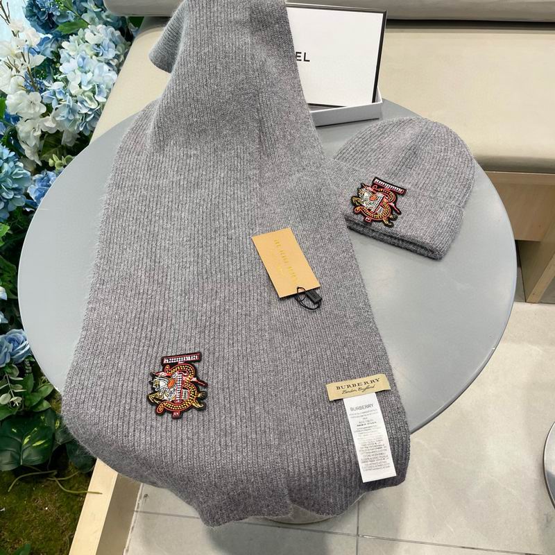 Burberry scarf hat (3)
