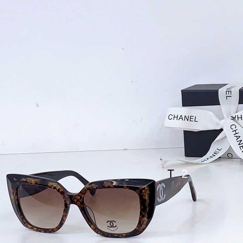 CHANEL A71767 53 17-140 a01