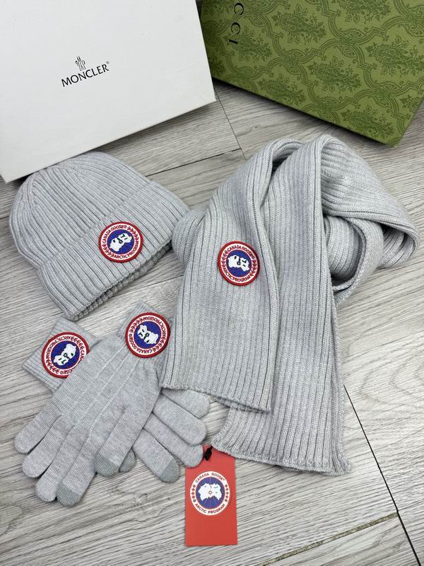 Canada Goose Scarf Hat Gloves dx (44)