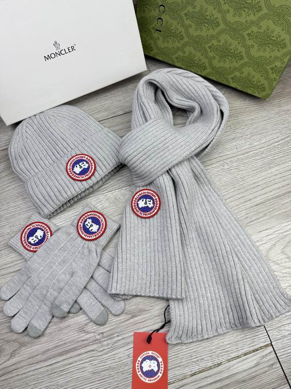 Canada Goose Scarf Hat Gloves dx (45)