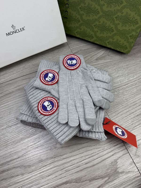 Canada Goose Scarf Hat Gloves dx (51)