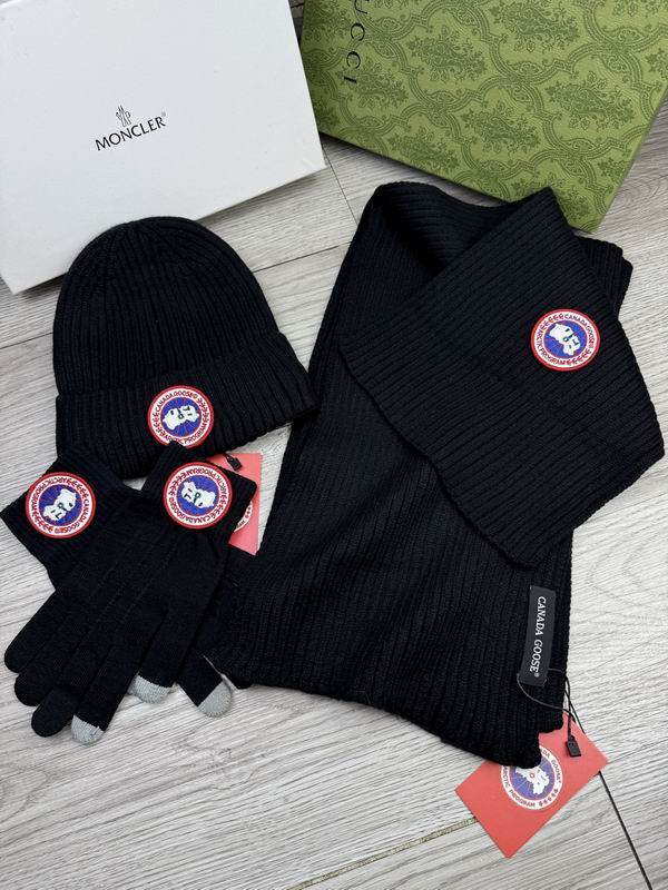 Canada Goose Scarf Hat Gloves dx (57)