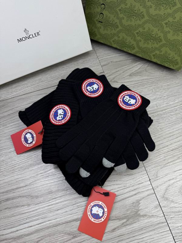 Canada Goose Scarf Hat Gloves dx (60)