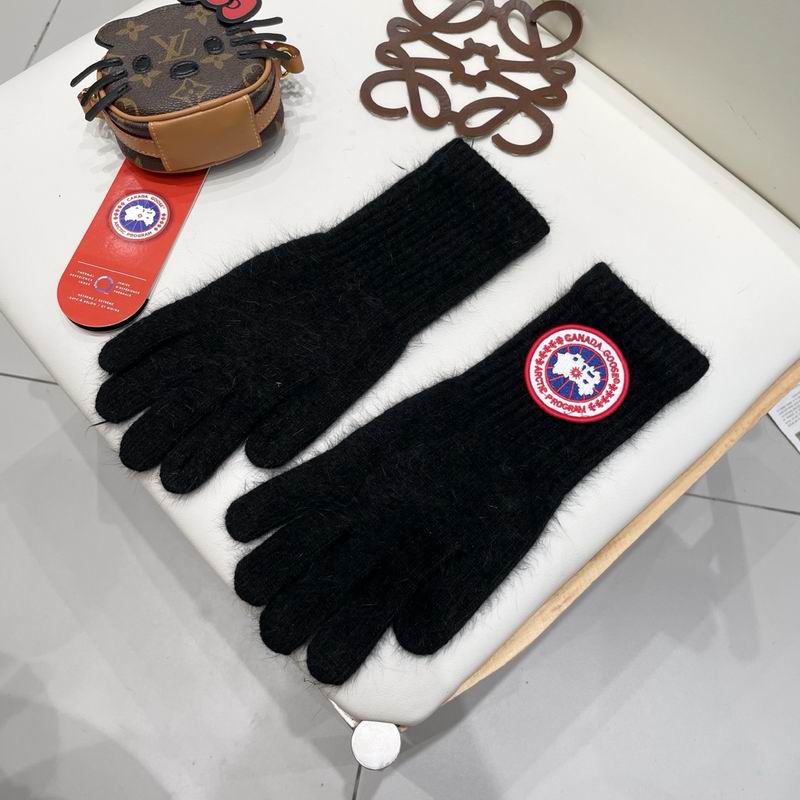 Canada Goose gloves 34 (12)