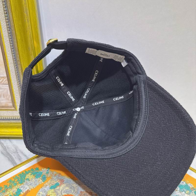 Celine Cap (303)