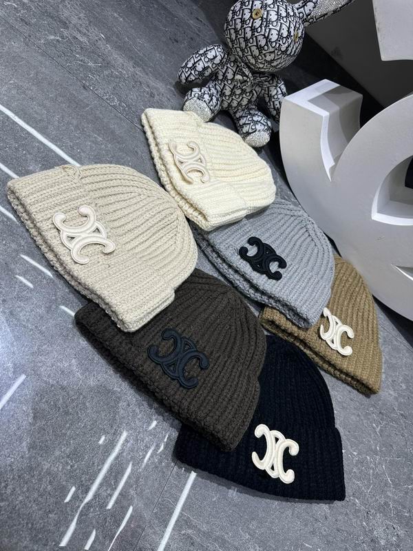 Celine Hat dx (1724)