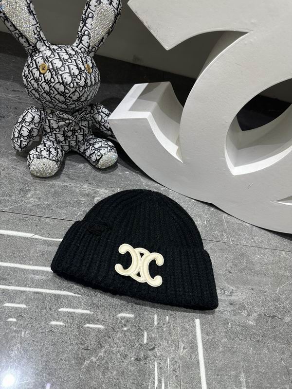 Celine Hat dx (1729)