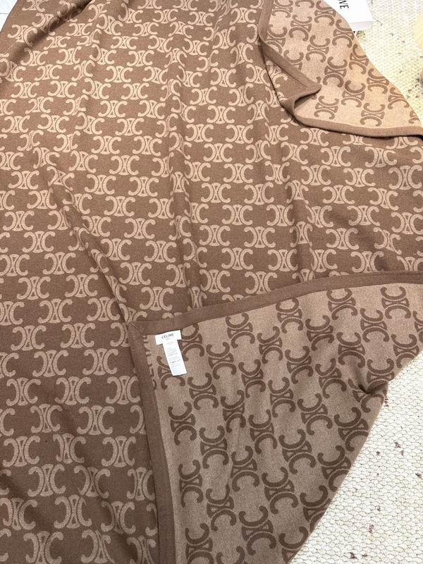 Celine Scarf 140X140cm 100%羊绒 E27 (1)