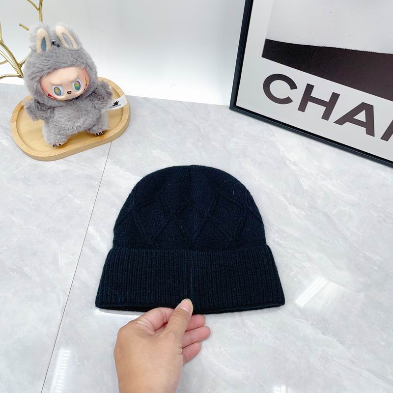Celine hat dx (394)