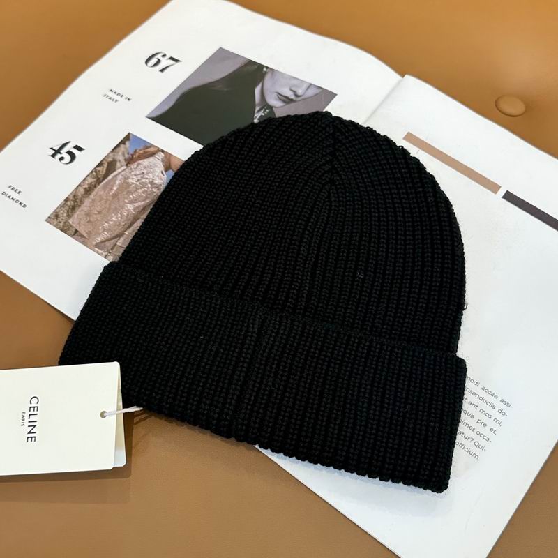 Celine hat dx (711)