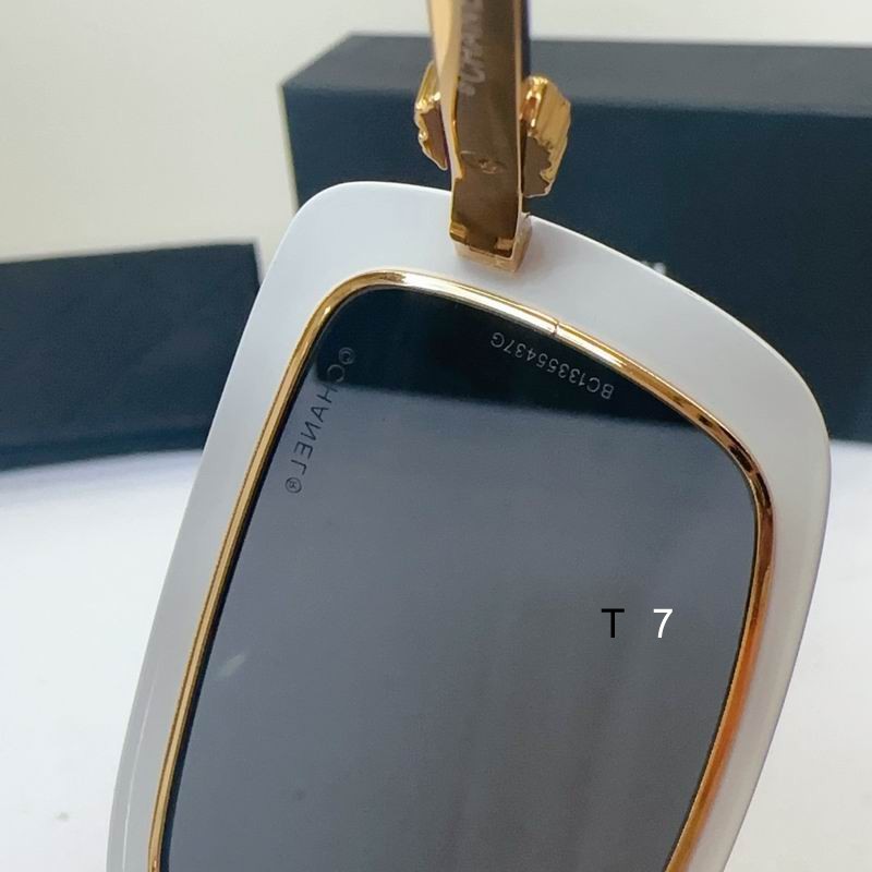 Chanel A71707 53 22-140 G08