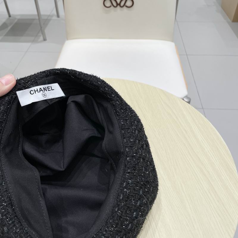 Chanel Beret (1)