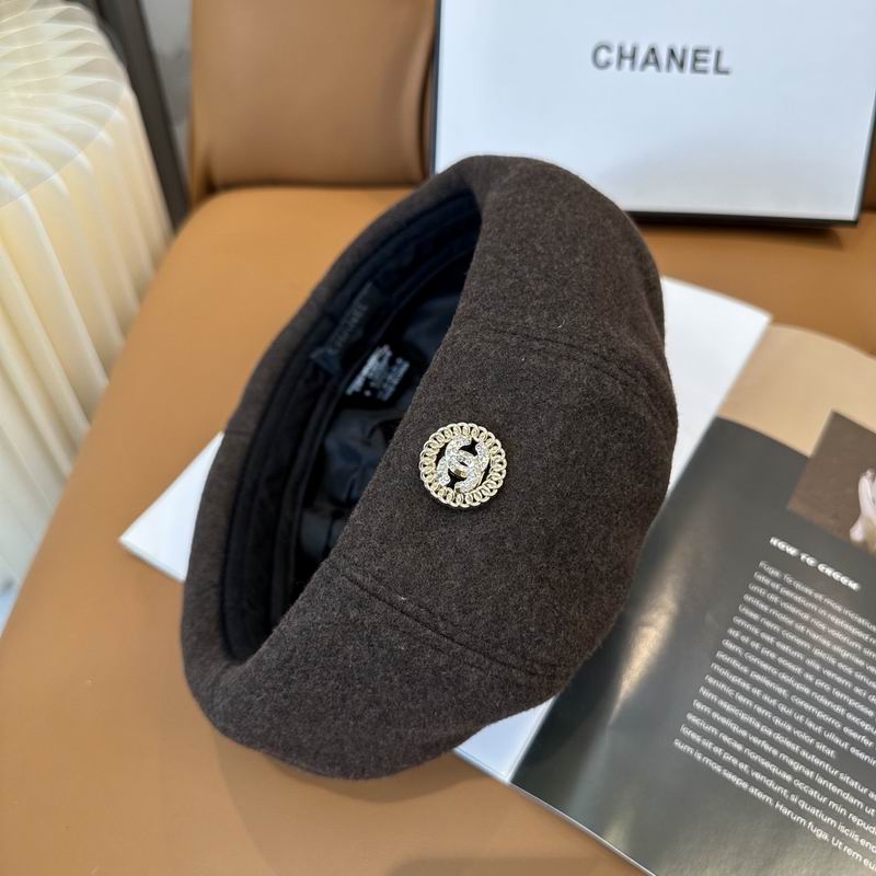 Chanel Beret (200)