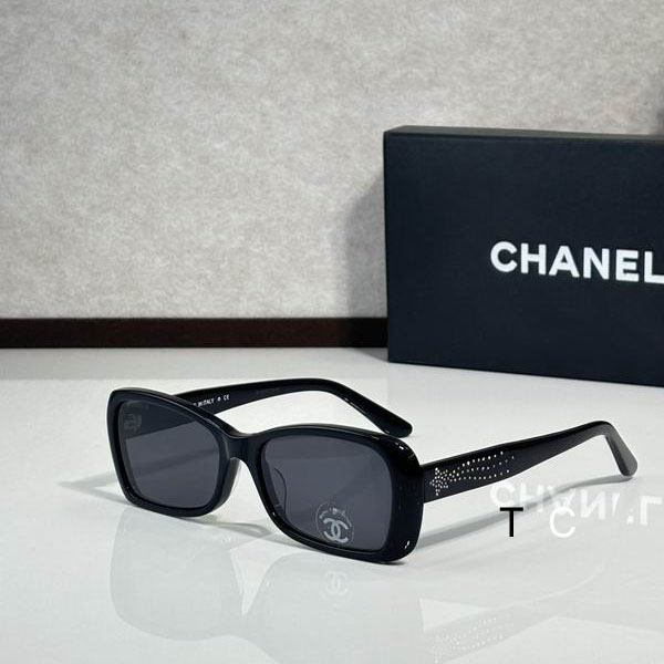 Chanel CH507 56 17 150 c01