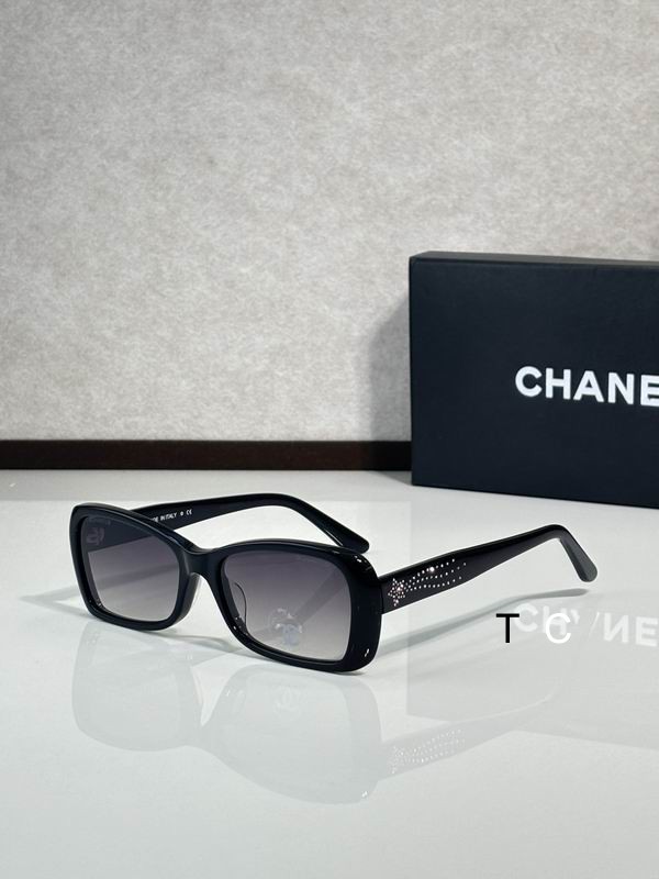 Chanel CH507 56 17 150 c04