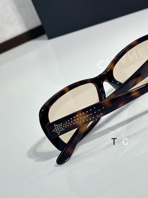 Chanel CH507 56 17 150 c07