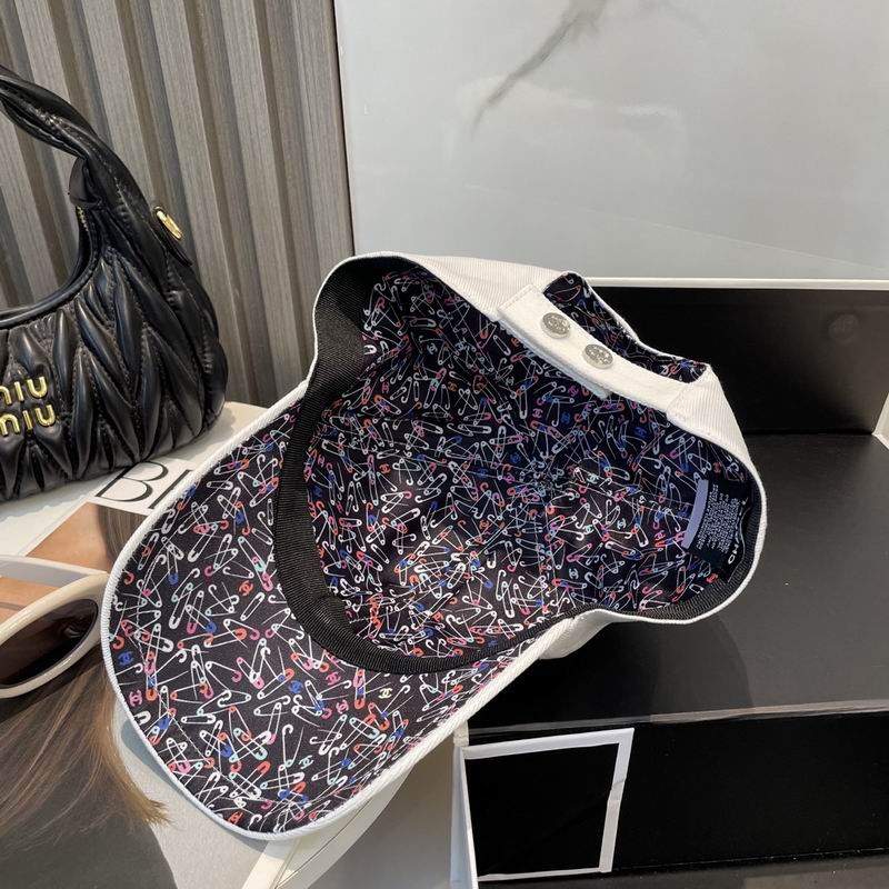 Chanel Cap (1145)