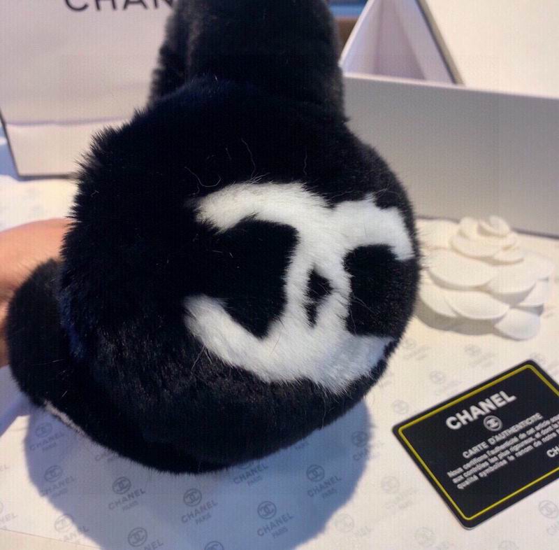 Chanel Earmuff 01 (10)