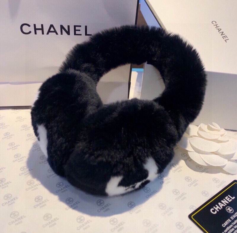Chanel Earmuff 01 (18)