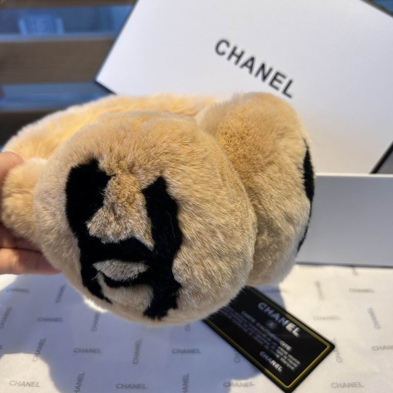 Chanel Earmuff 01 (5)