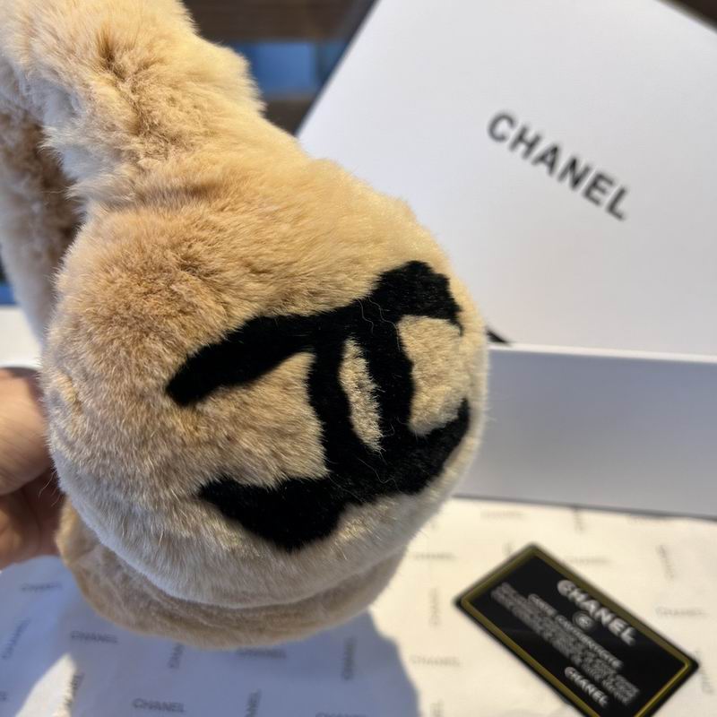 Chanel Earmuff 01 (6)