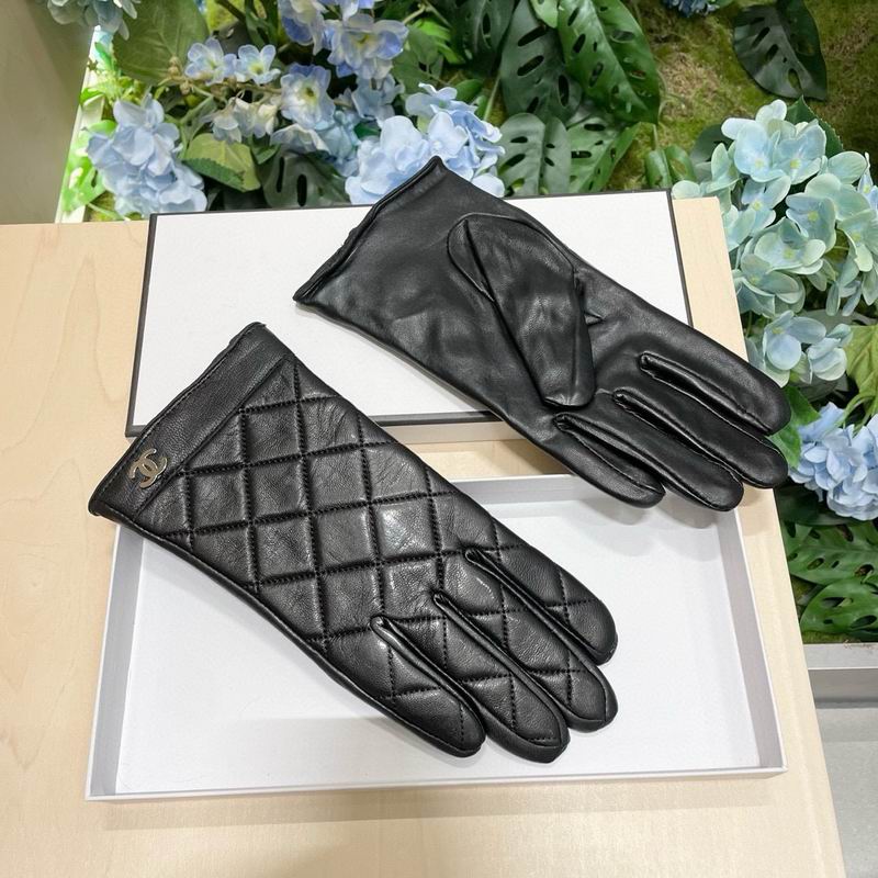 Chanel Gloves 15 (7)