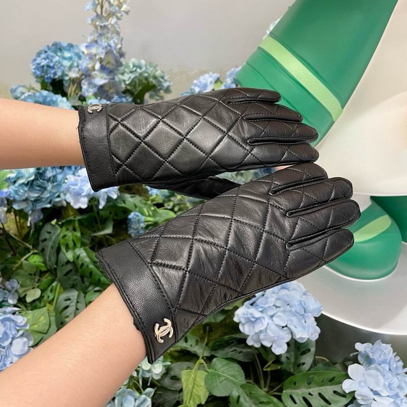 Chanel Gloves 15 (9)