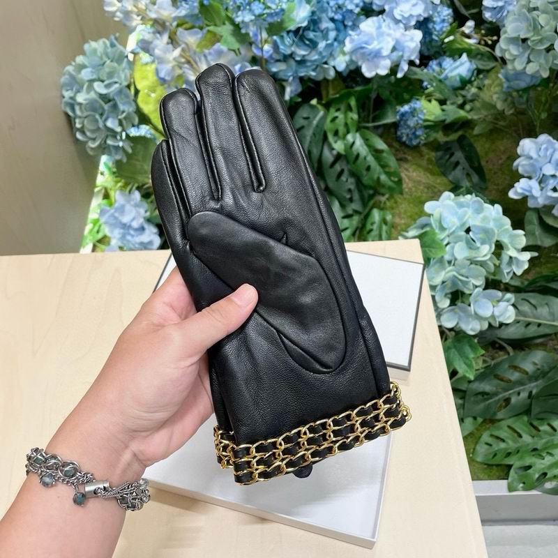 Chanel Gloves 26 (1)