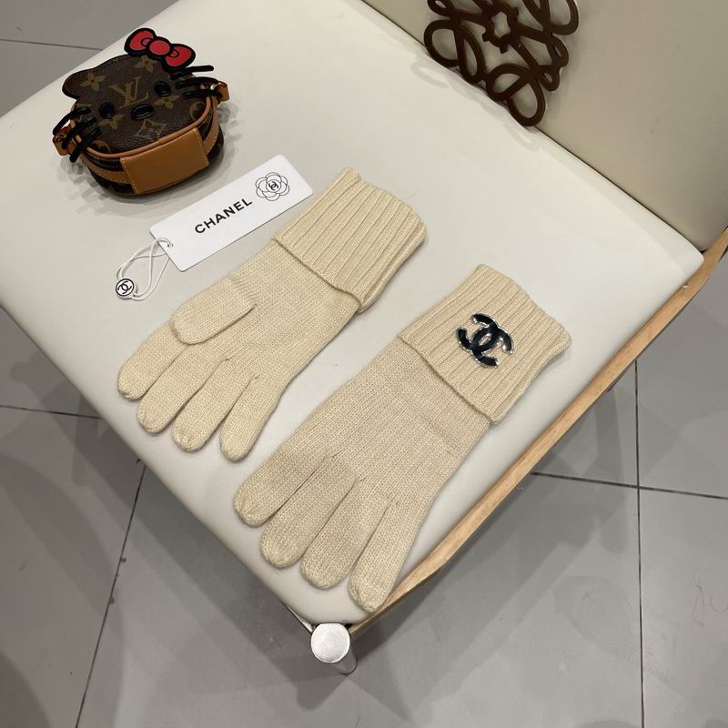Chanel Gloves 47 (19)