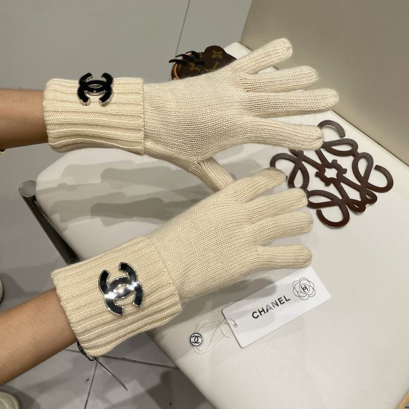 Chanel Gloves 47 (23)
