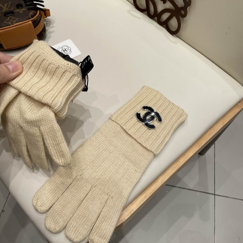 Chanel Gloves 47 (27)
