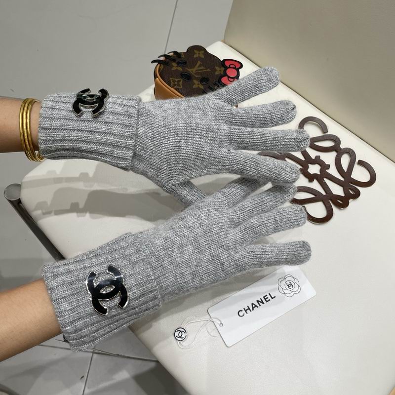Chanel Gloves 47 (28)