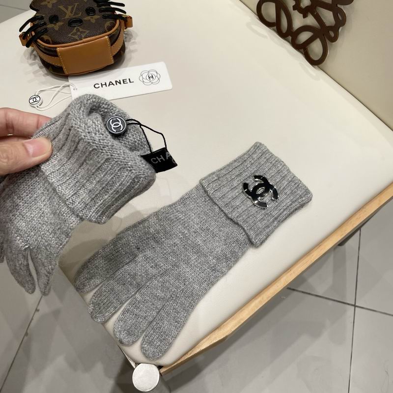 Chanel Gloves 47 (34)