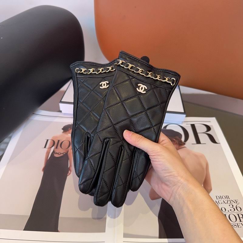 Chanel Gloves 60 (2)