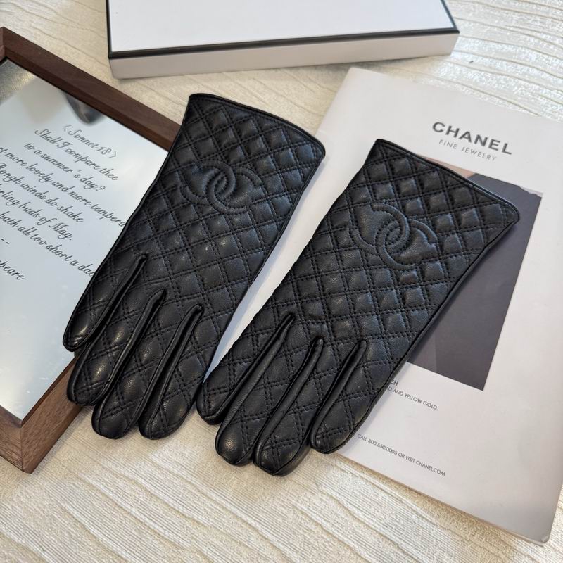Chanel Gloves M L 09 (32)
