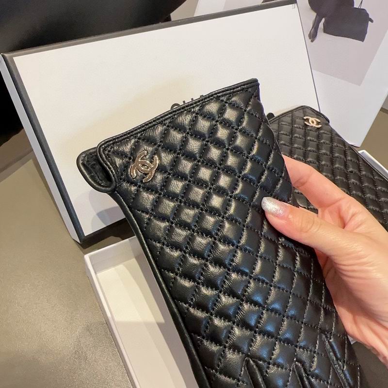 Chanel Gloves M L 62 (2)