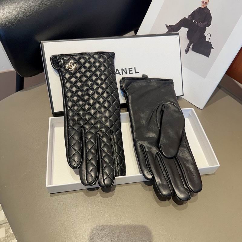 Chanel Gloves M L 62 (4)