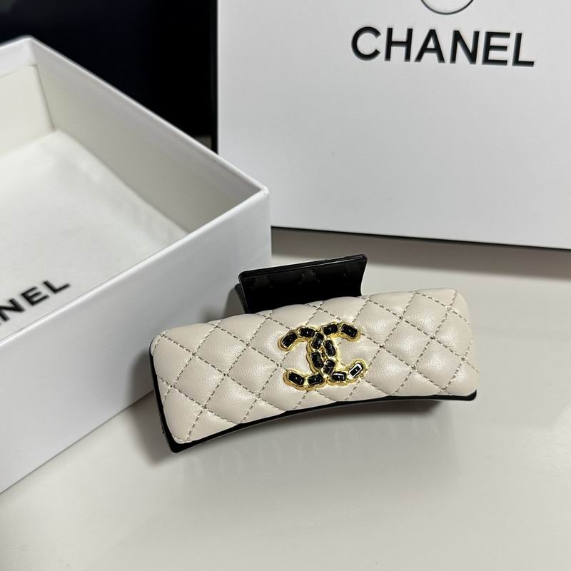 Chanel Hair Grab Clip hh (14)