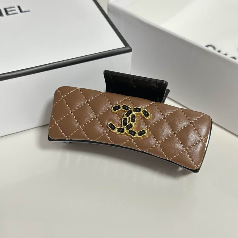 Chanel Hair Grab Clip hh (26)