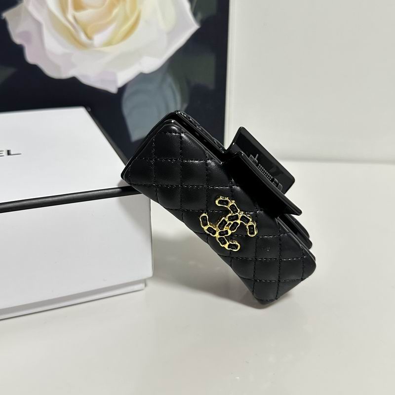Chanel Hair Grab Clip hh (4)