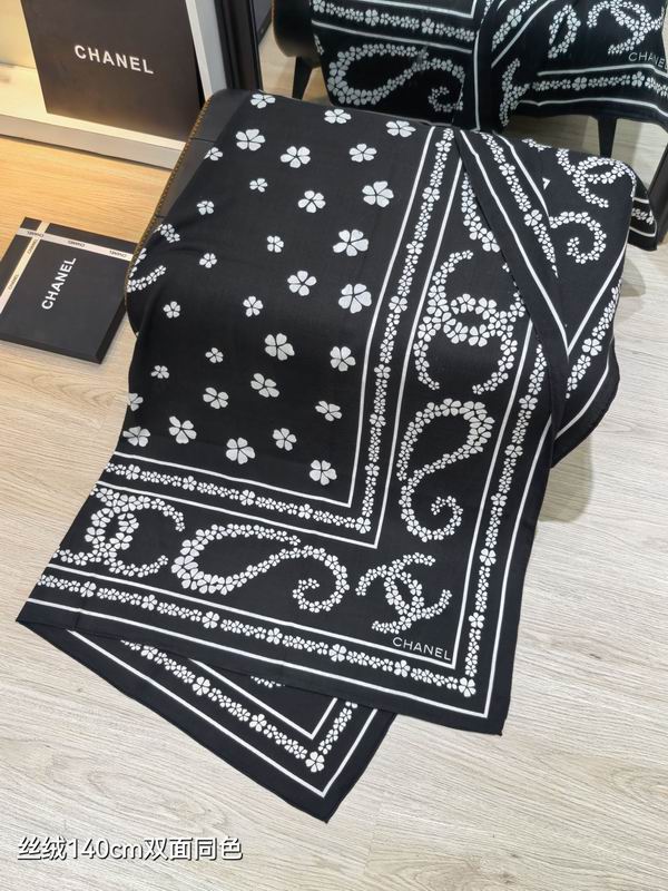 Chanel Scarf 140X140cm 70%羊绒30%真丝 E02 (16)