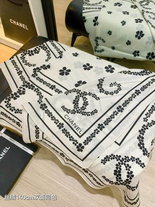 Chanel Scarf 140X140cm 70%羊绒30%真丝 E02 (6)